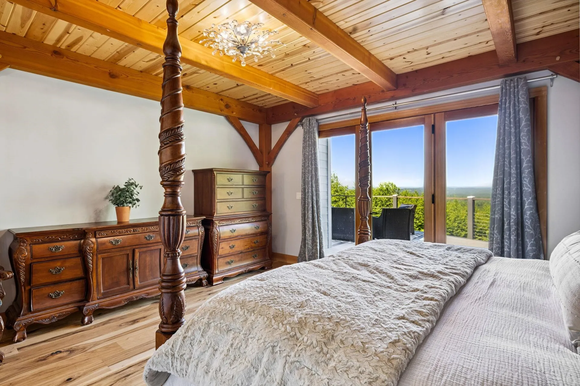 21 Quimby Mountain Road Hooksett NH 03106