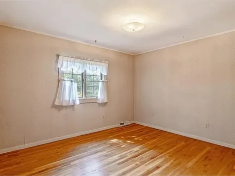 19 Adams Street St. Albans City VT 05478