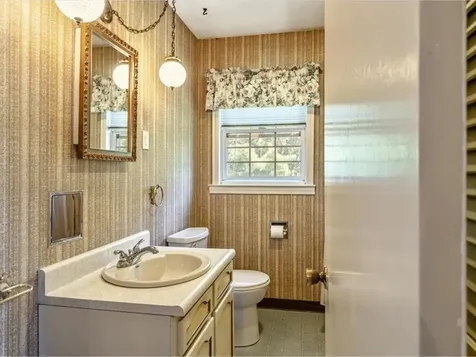 19 Adams Street St. Albans City VT 05478