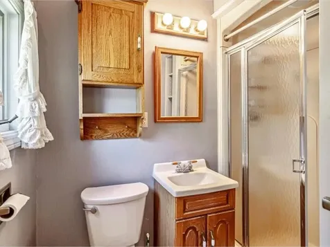 19 Adams Street St. Albans City VT 05478