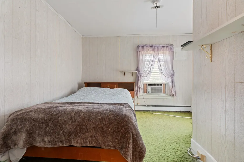 21 Washington Avenue Lunenburg VT 05904
