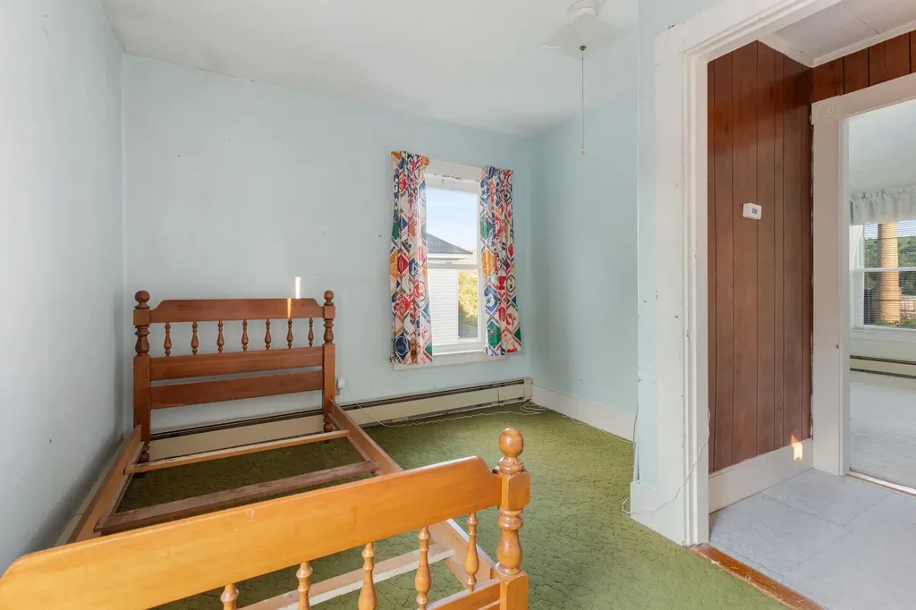 21 Washington Avenue Lunenburg VT 05904