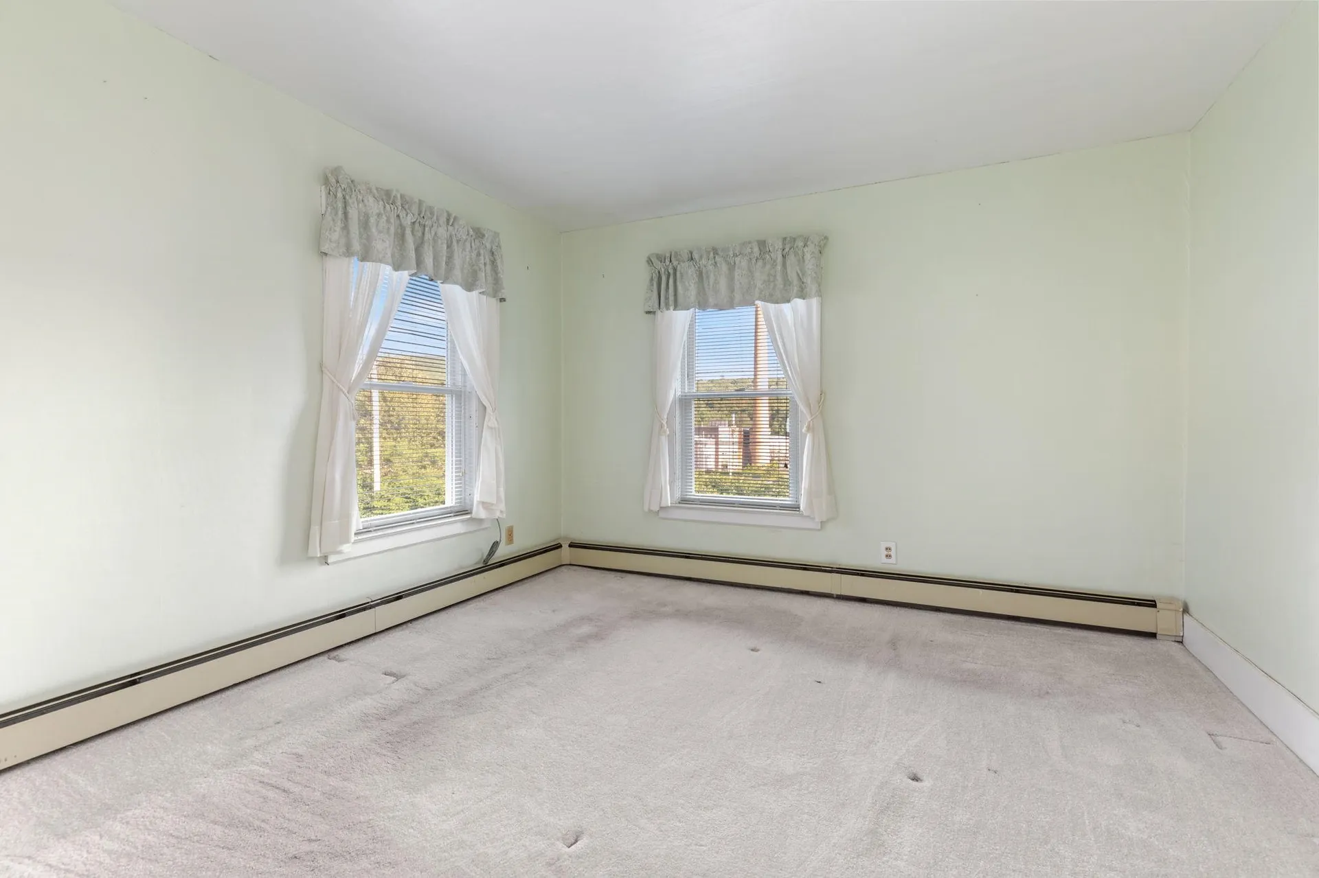 21 Washington Avenue Lunenburg VT 05904