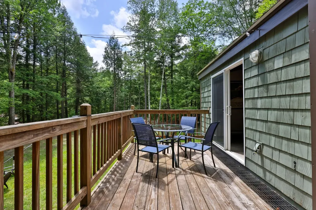 26 Fiddlehead Lane Pittsfield VT 05762