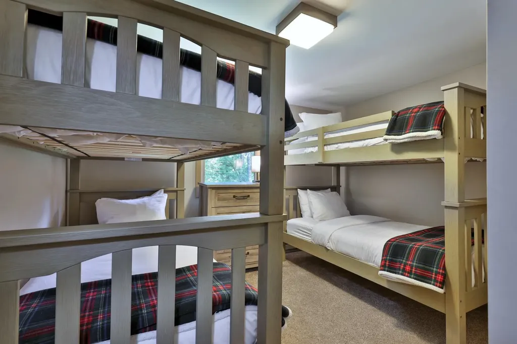 26 Fiddlehead Lane Pittsfield VT 05762