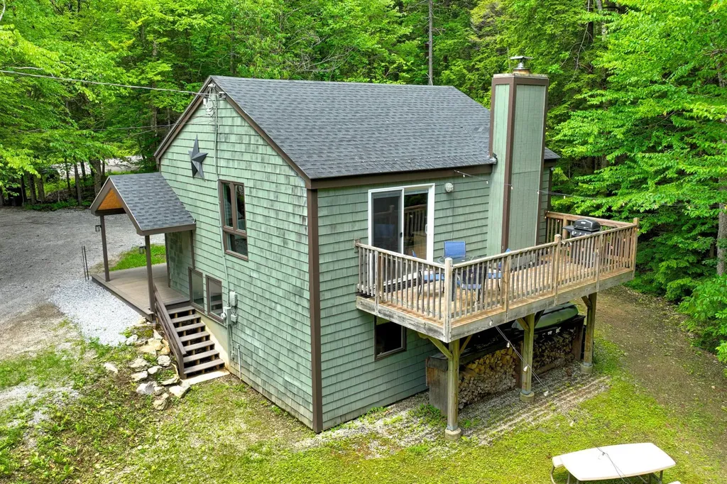 26 Fiddlehead Lane Pittsfield VT 05762