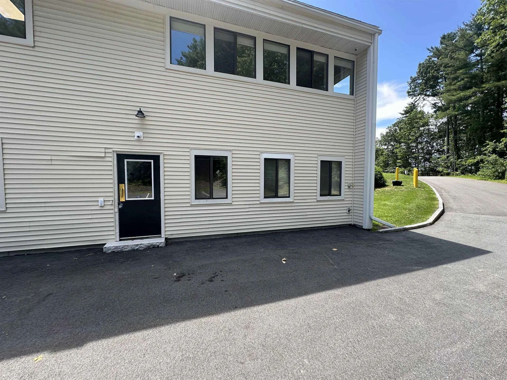 380 Harvey Road Manchester NH 03103