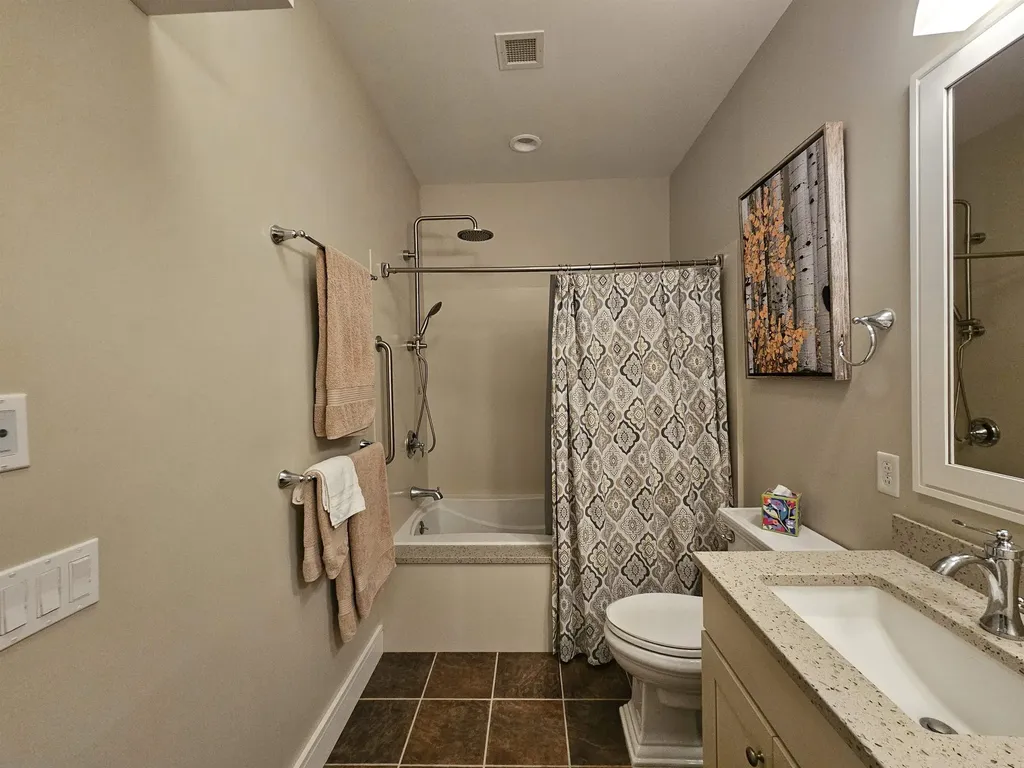 70 Maple Street Middlebury VT 05753