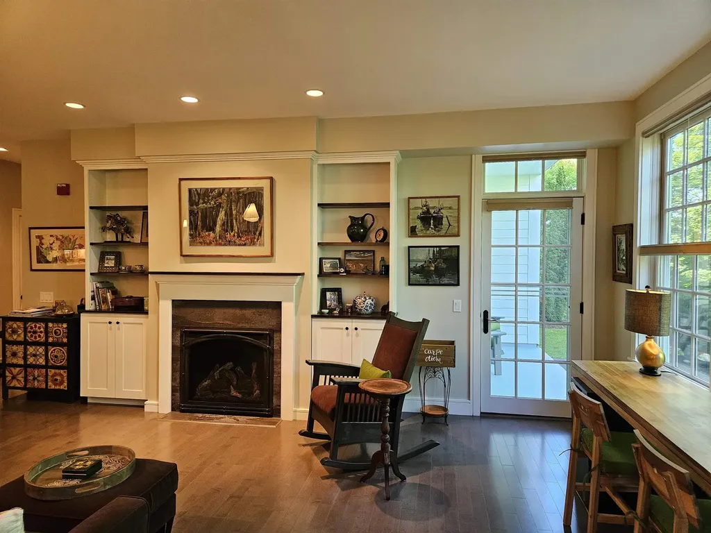 70 Maple Street Middlebury VT 05753