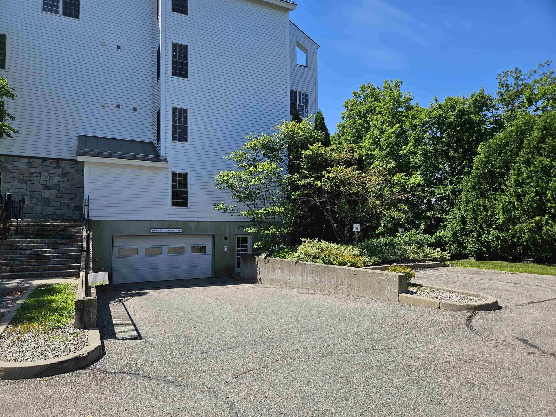 70 Maple Street Middlebury VT 05753