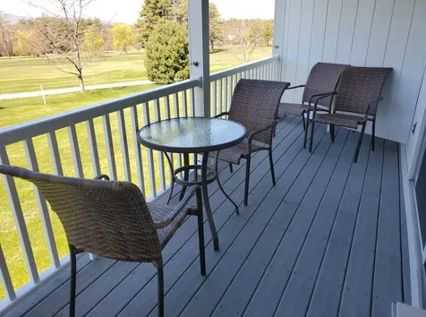 337 S Main Street Wolfeboro NH 03894