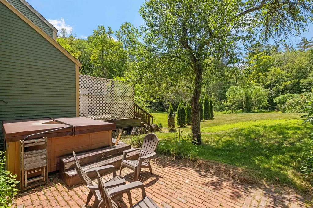 27 Nh Route 25 Plymouth NH 03264