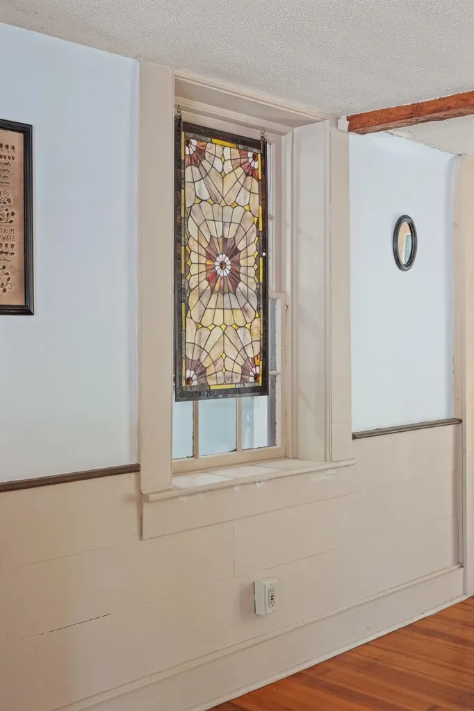 27 Nh Route 25 Plymouth NH 03264