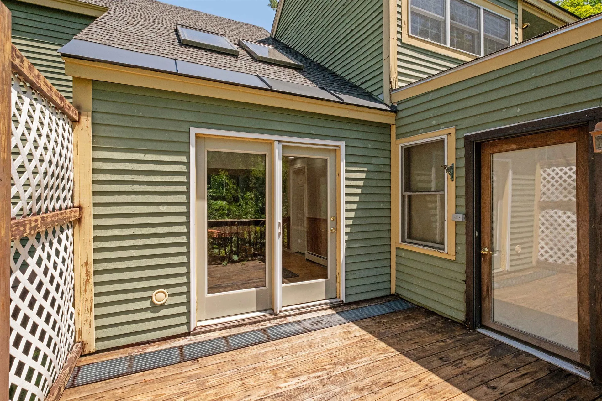 27 Nh Route 25 Plymouth NH 03264