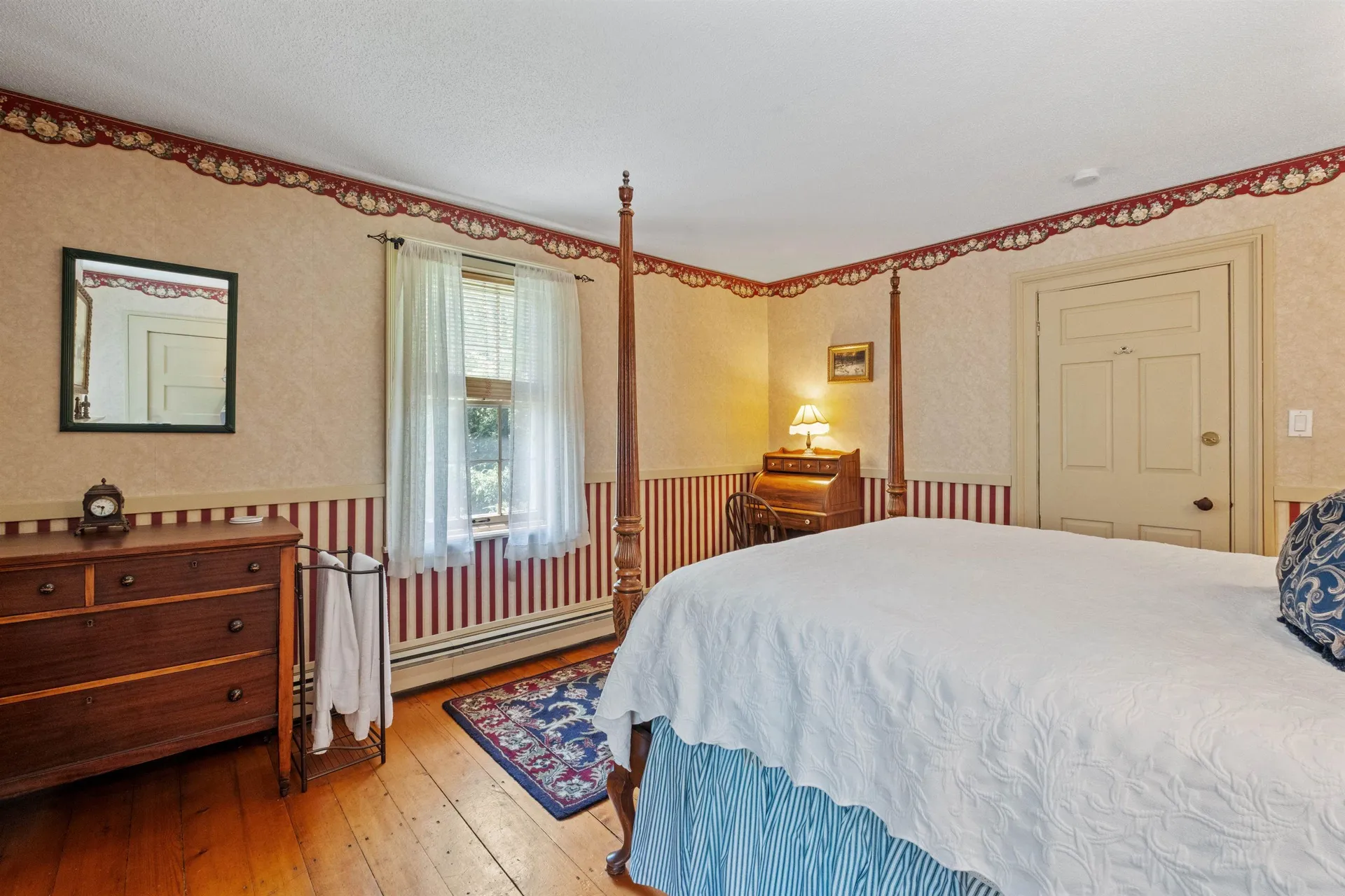 27 Nh Route 25 Plymouth NH 03264