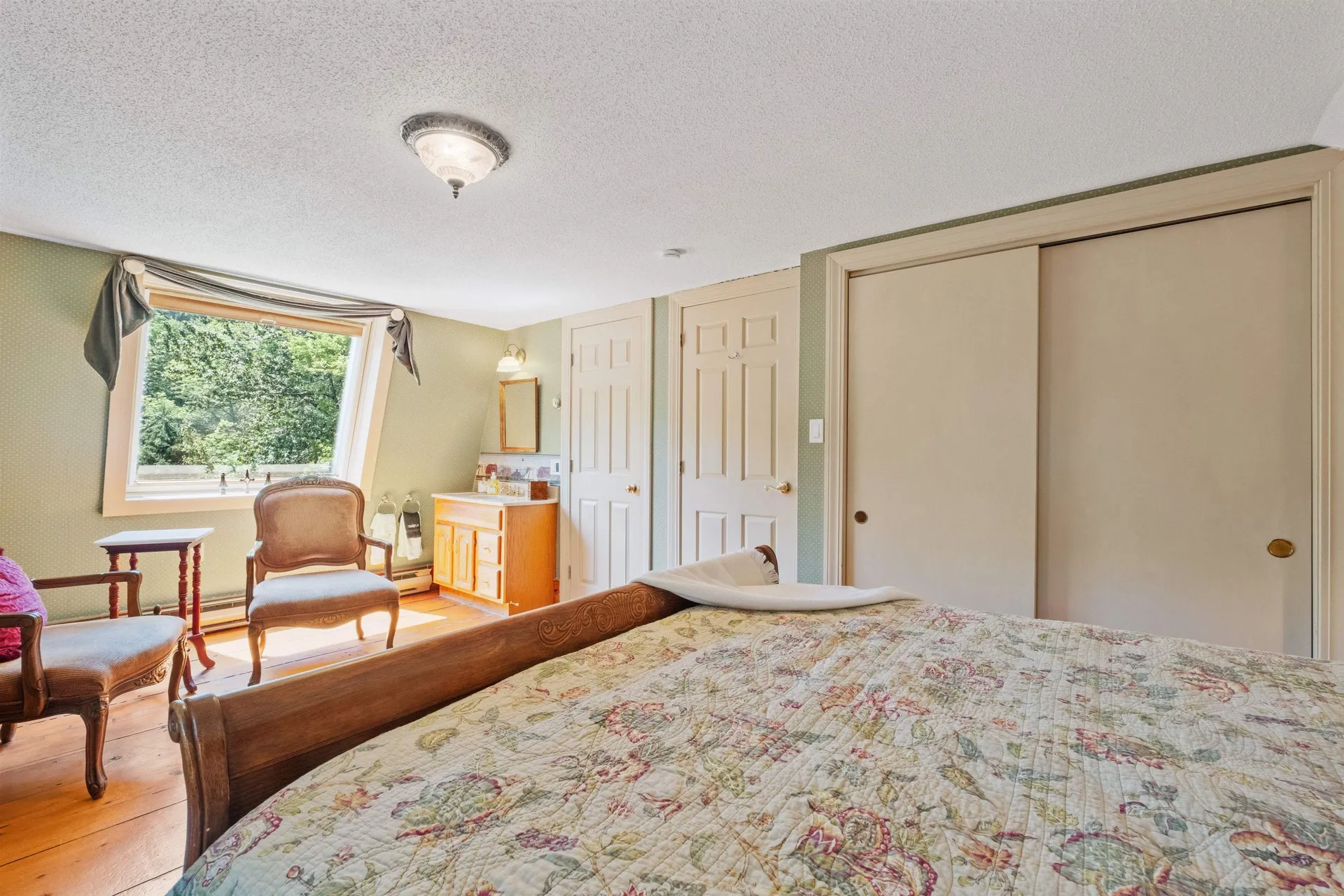 27 Nh Route 25 Plymouth NH 03264