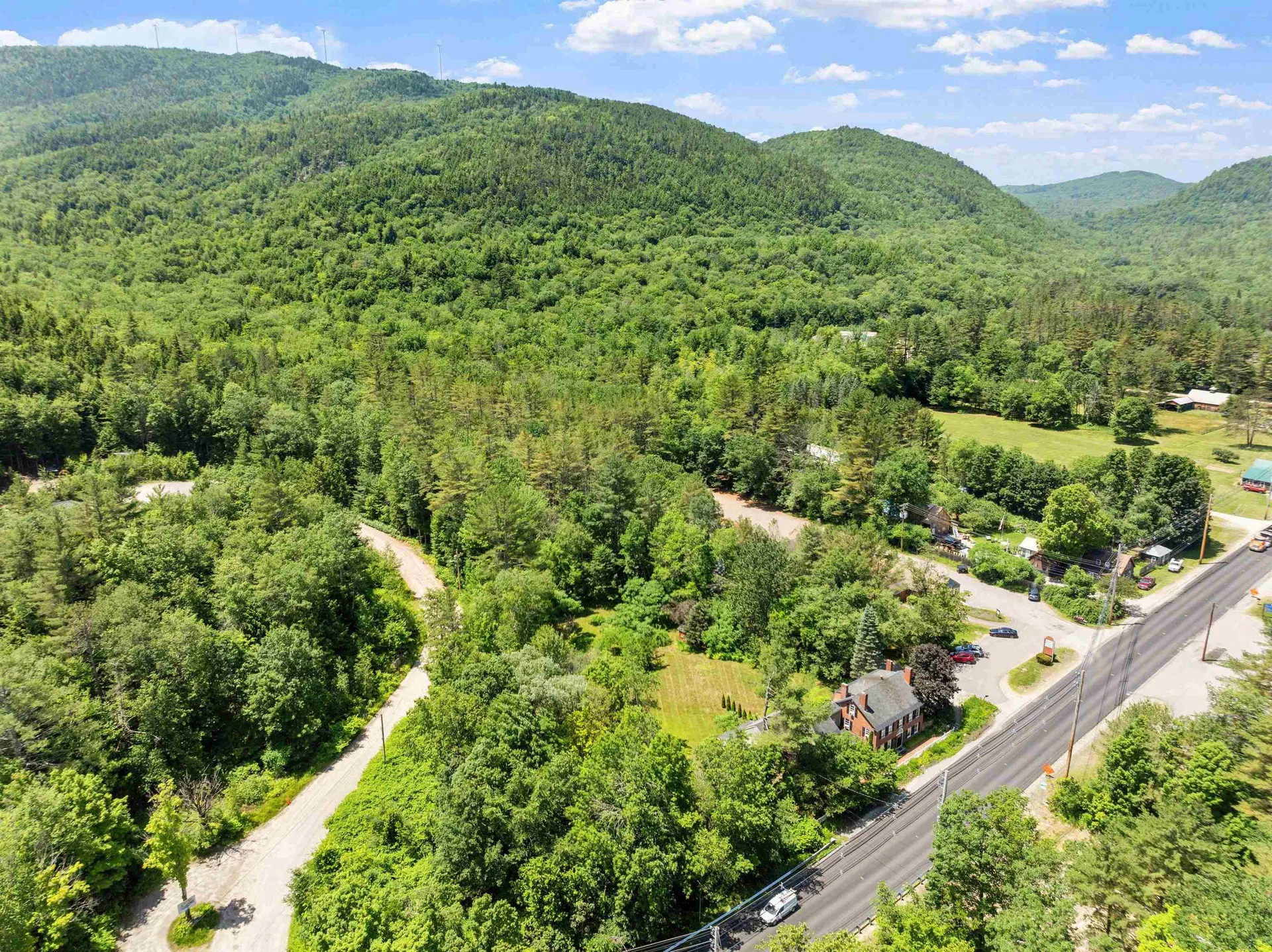 27 Nh Route 25 Plymouth NH 03264