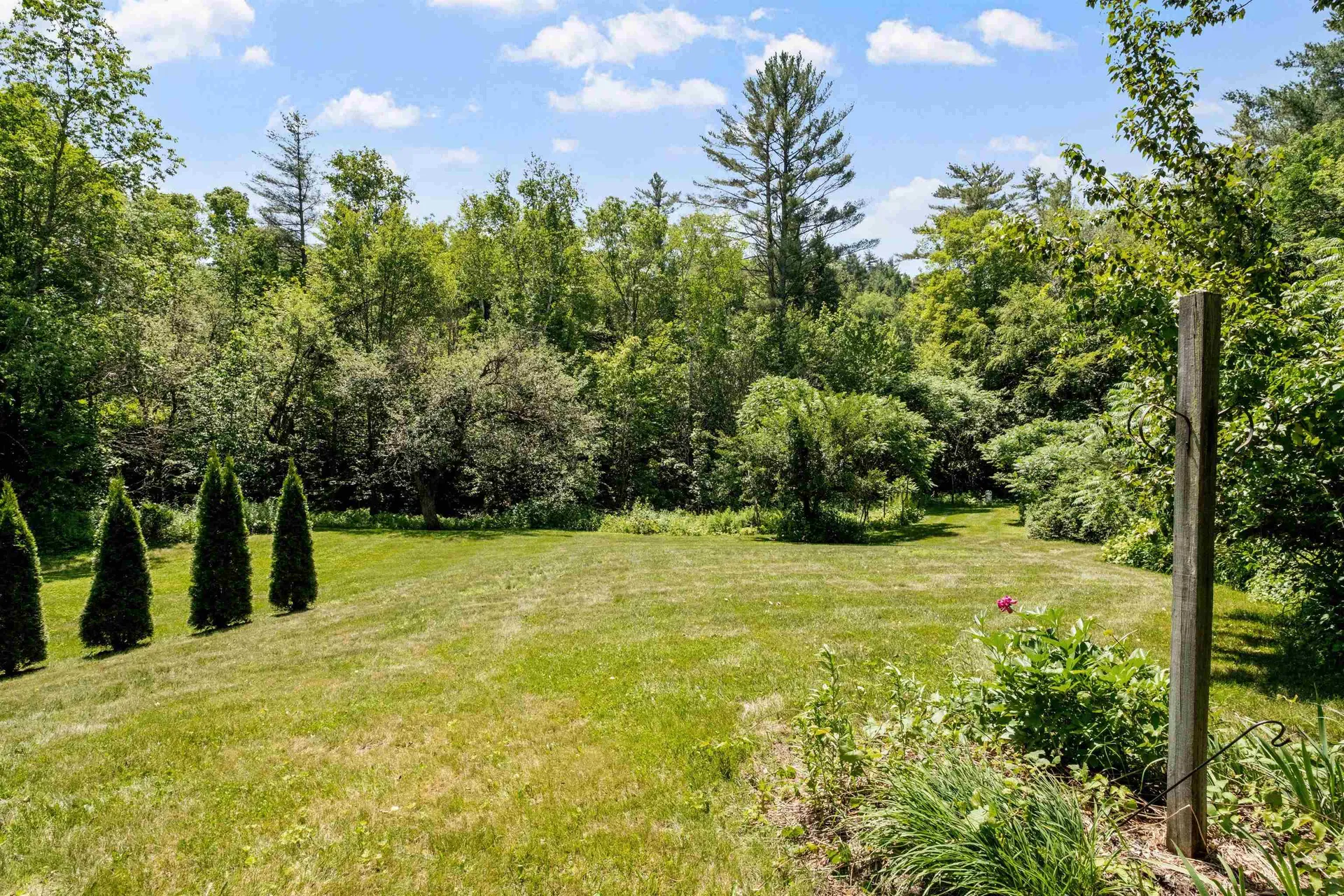 27 Nh Route 25 Plymouth NH 03264