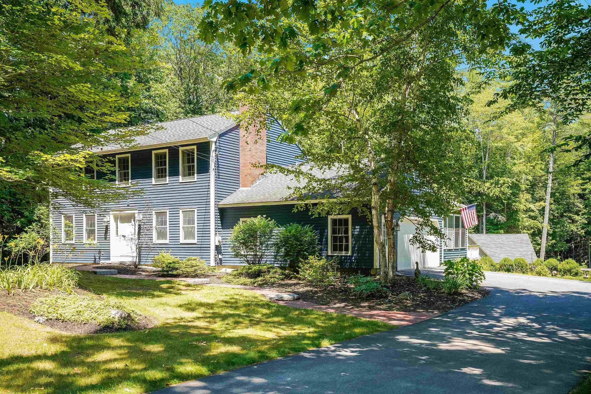 8 Essex Drive Bow NH 03304