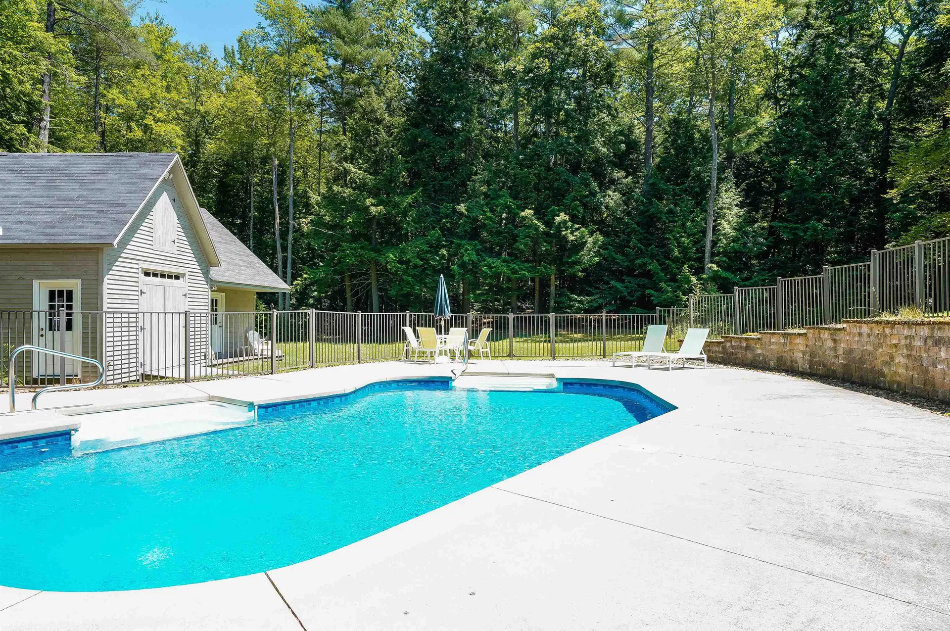 8 Essex Drive Bow NH 03304