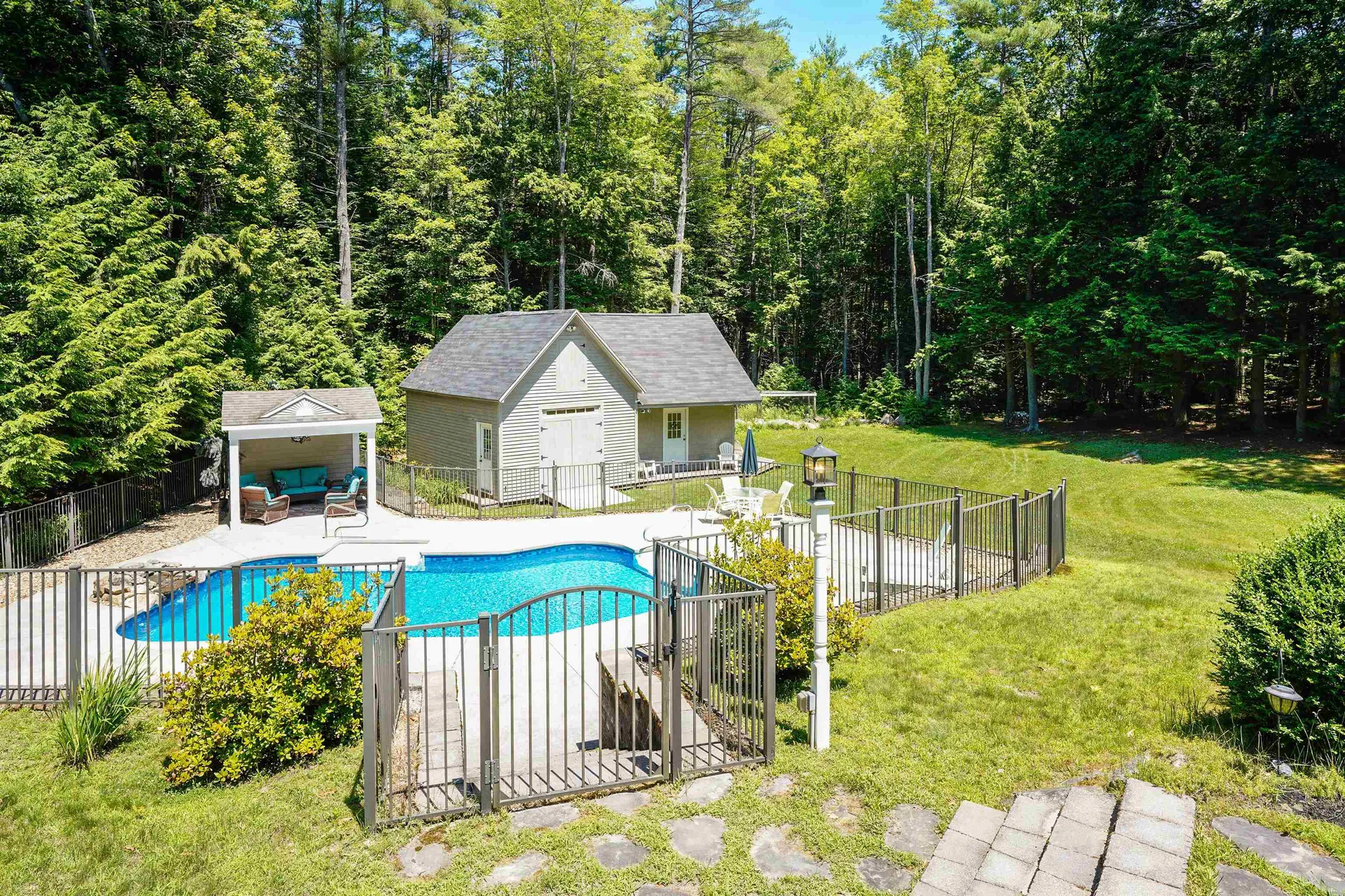 8 Essex Drive Bow NH 03304