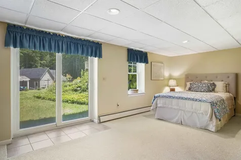 8 Essex Drive Bow NH 03304