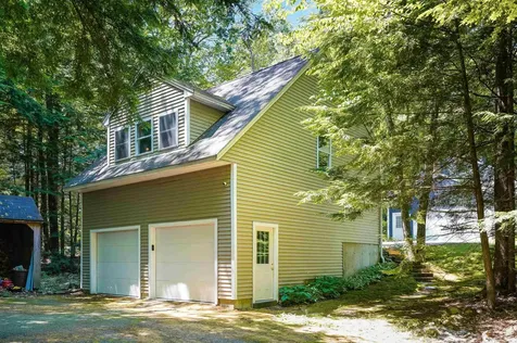 8 Essex Drive Bow NH 03304