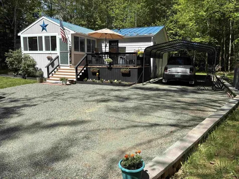 9 Tibbits Lane Canaan NH 03741