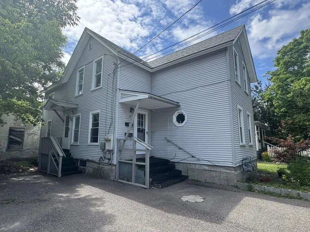 37 Drew Street Burlington VT 05401