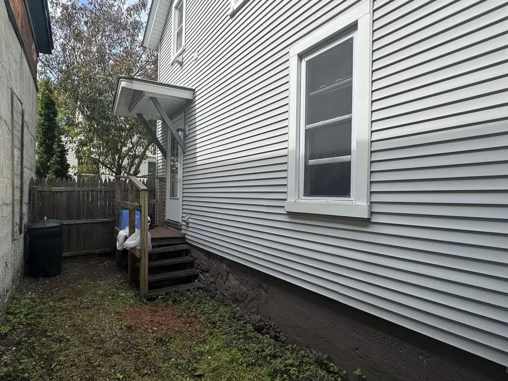 37 Drew Street Burlington VT 05401