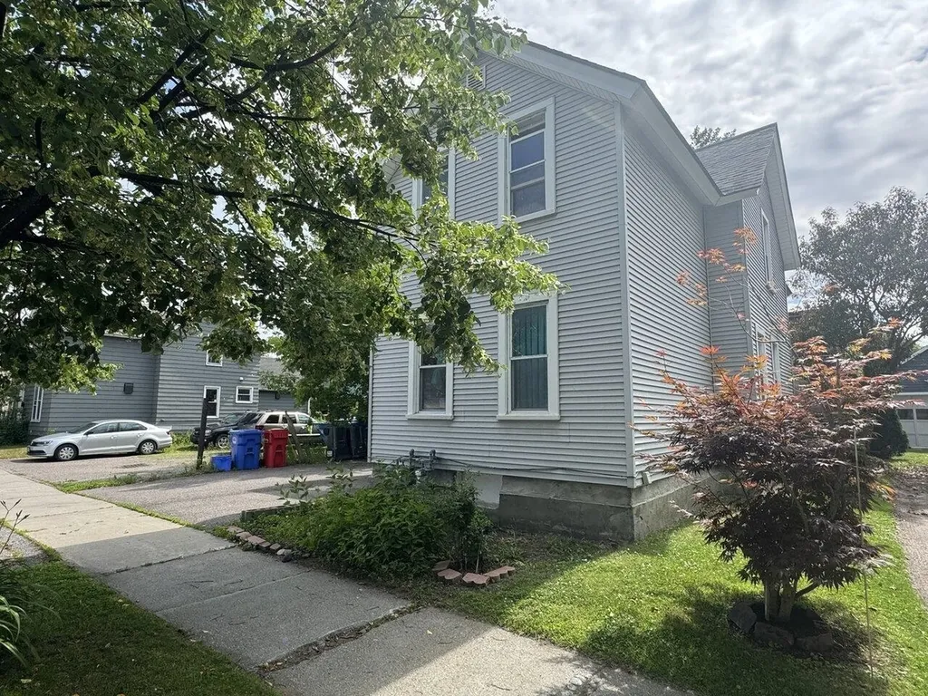 37 Drew Street Burlington VT 05401