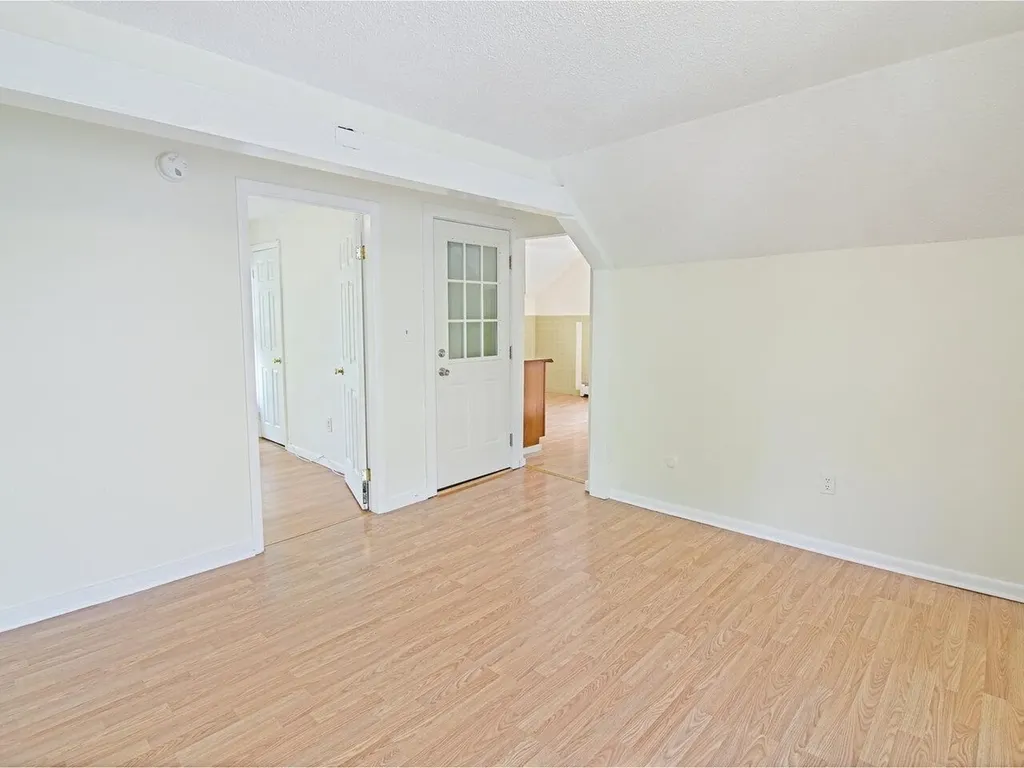 37 Drew Street Burlington VT 05401