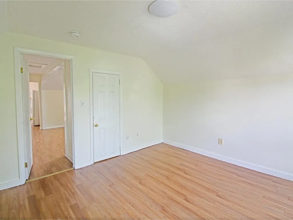 37 Drew Street Burlington VT 05401