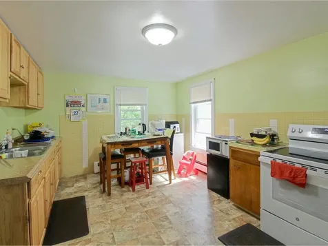 37 Drew Street Burlington VT 05401