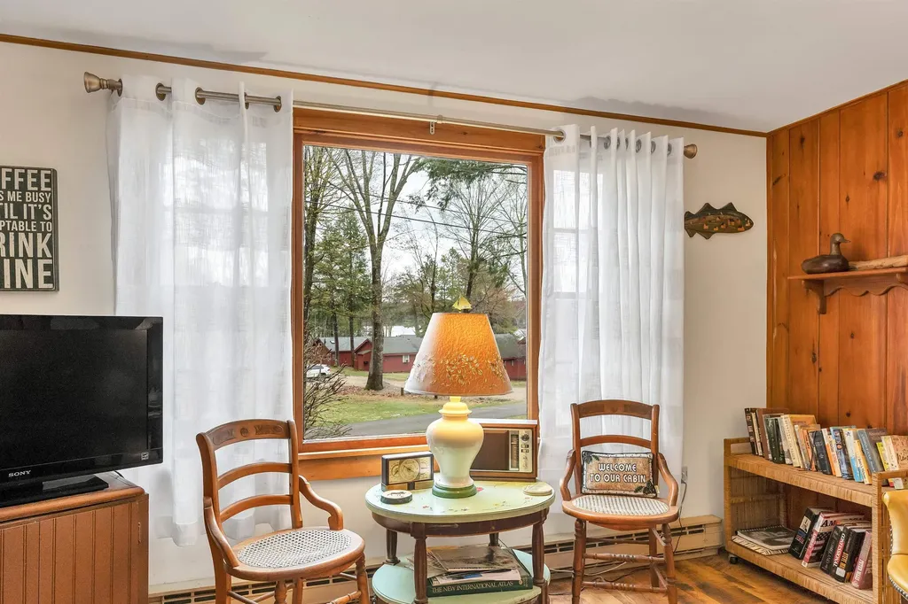 10 Red Gate Road Tuftonboro NH 03816