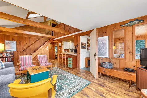 10 Red Gate Road Tuftonboro NH 03816