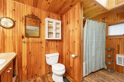 10 Red Gate Road Tuftonboro NH 03816