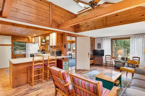 10 Red Gate Road Tuftonboro NH 03816