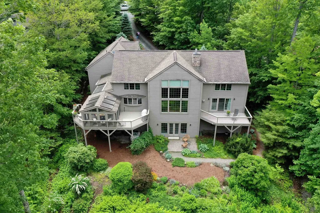 8 Turner Brae Grantham NH 03753