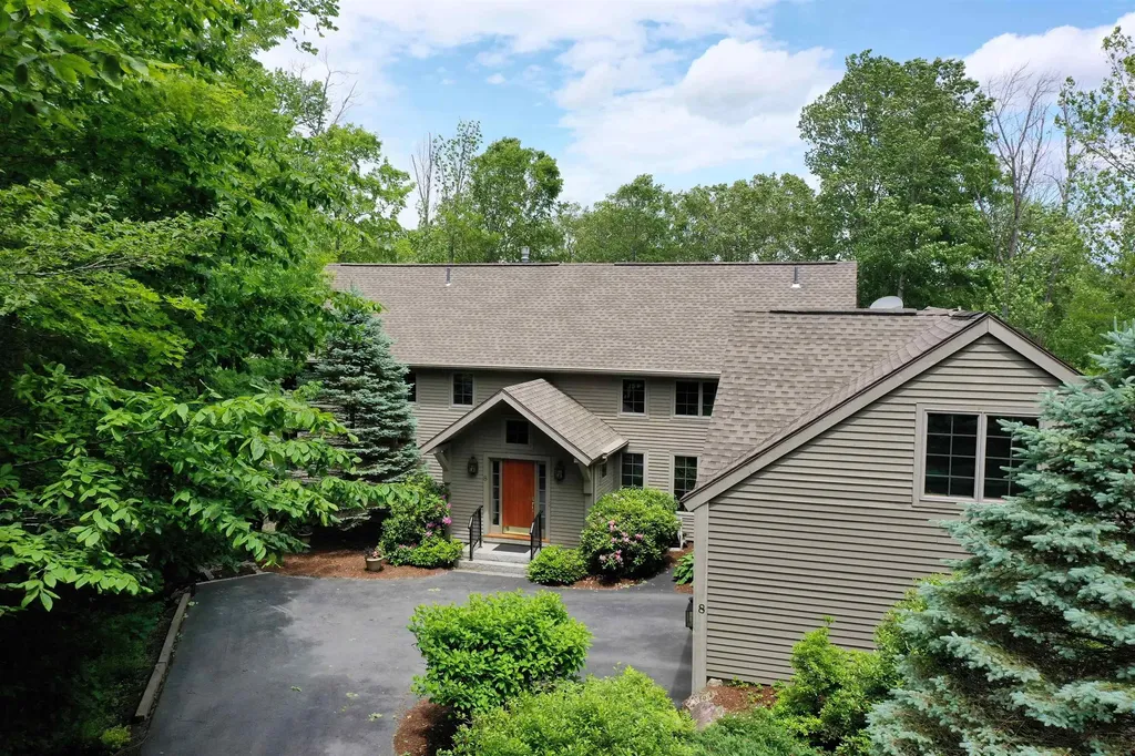 8 Turner Brae Grantham NH 03753