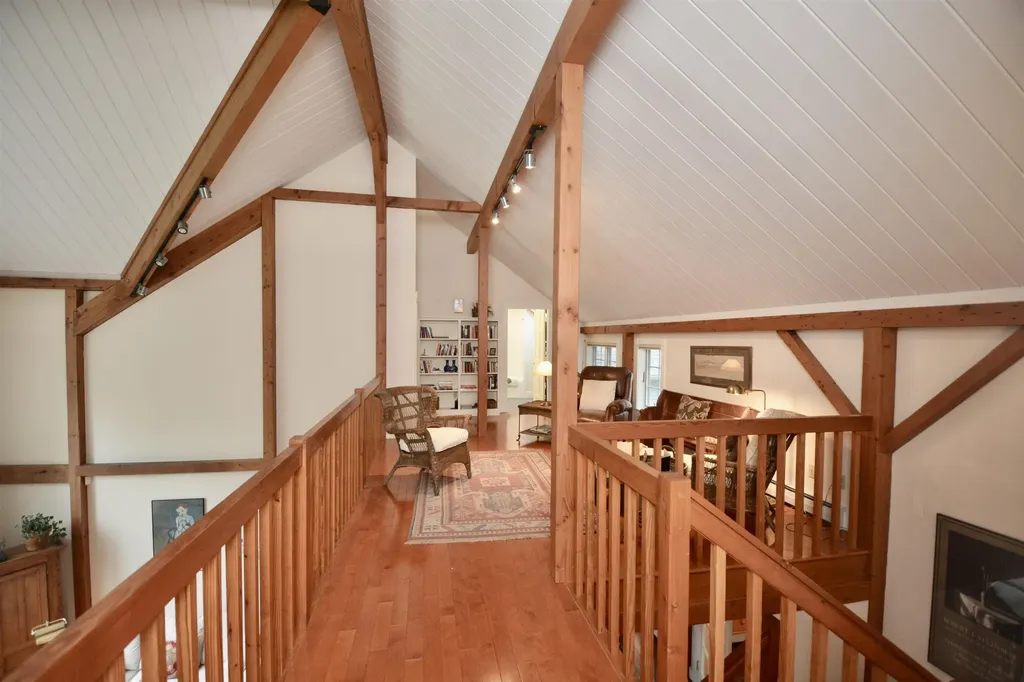 8 Turner Brae Grantham NH 03753