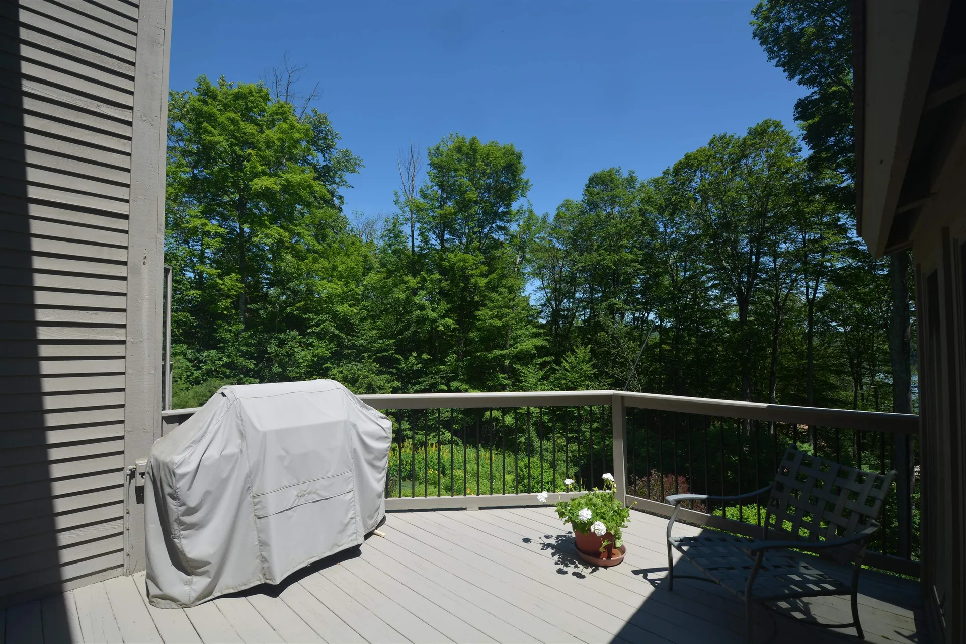 8 Turner Brae Grantham NH 03753