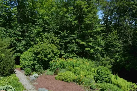 8 Turner Brae Grantham NH 03753