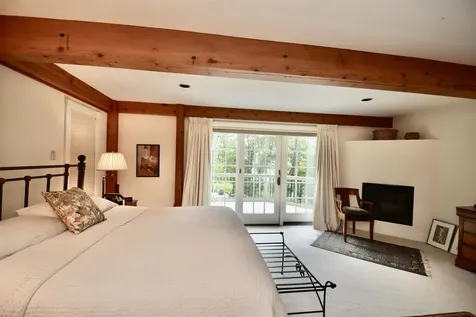 8 Turner Brae Grantham NH 03753