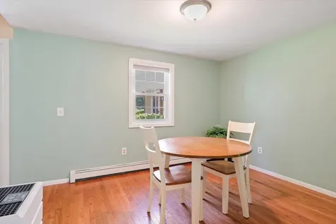 111 Winterwood Drive Londonderry NH 03053