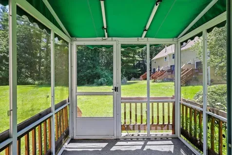 111 Winterwood Drive Londonderry NH 03053