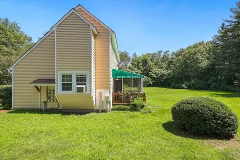 111 Winterwood Drive Londonderry NH 03053