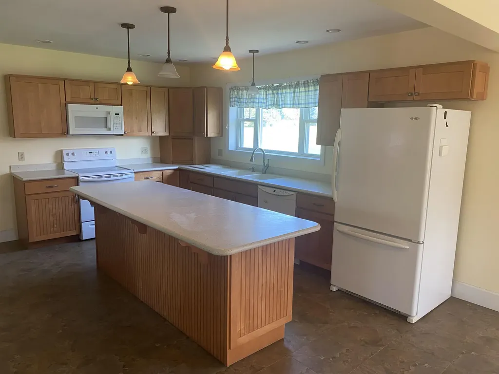 342 Us Route 2 South Hero VT 05486