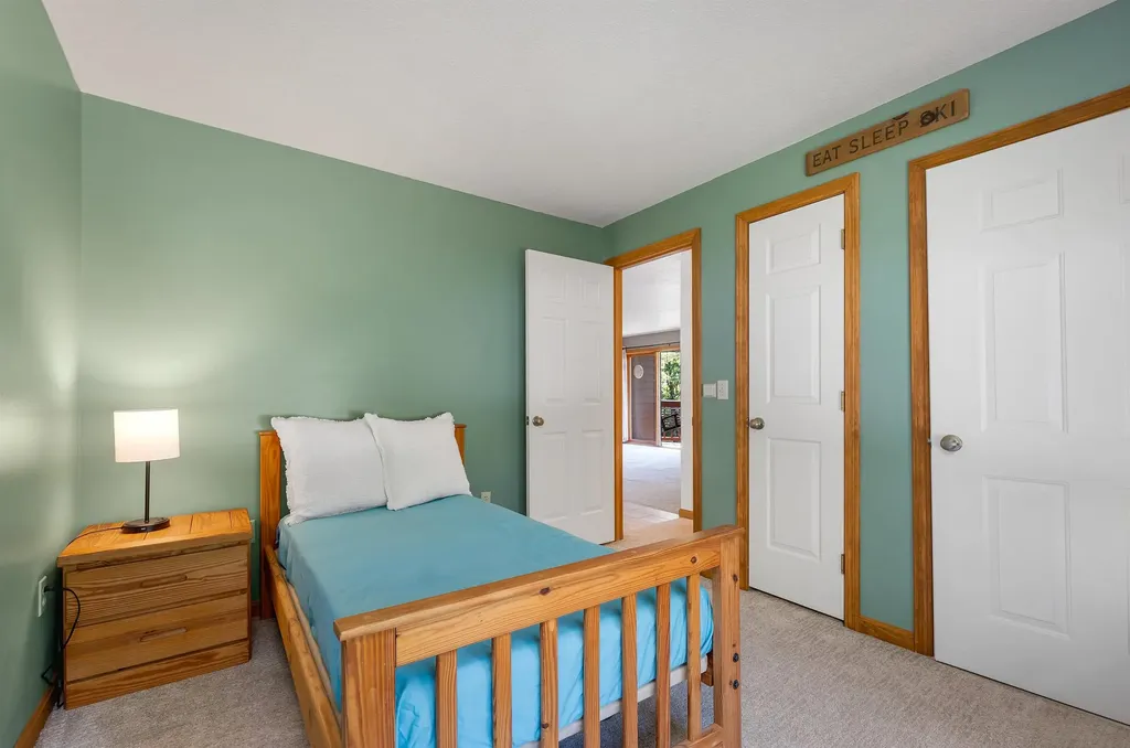 75 Riverfront Drive Woodstock NH 03262