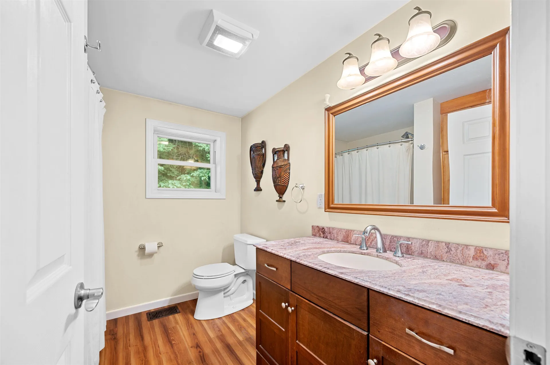 919 Vermont Route 100 South Rochester VT 05767